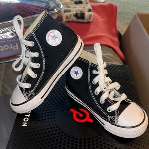 Converse All Stars “Chucks”- High Top